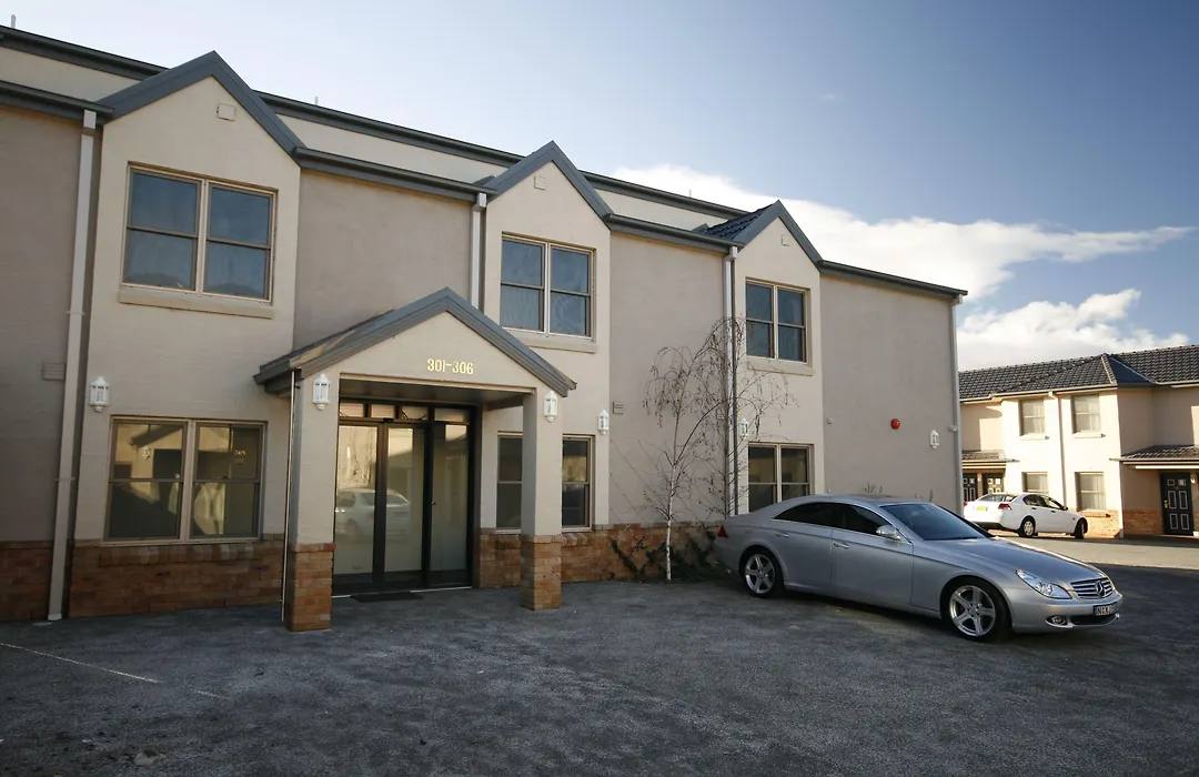 Best Western Plus Goulburn-1