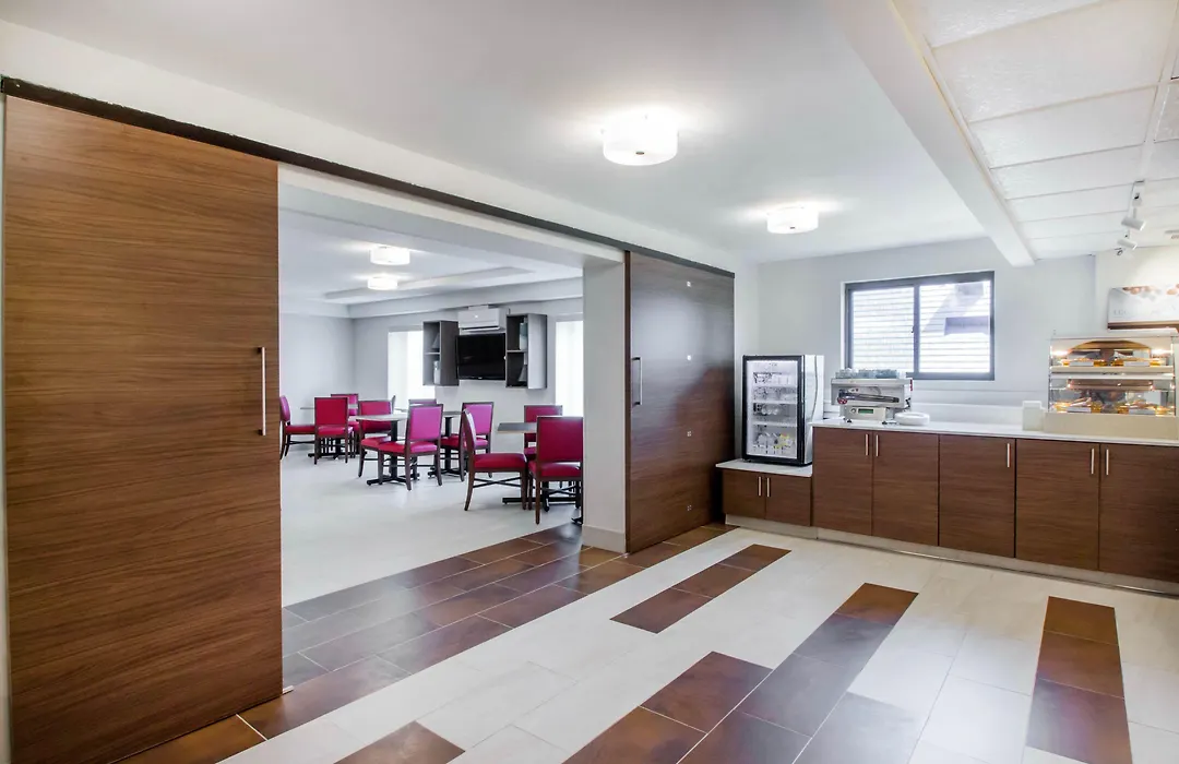 Holiday Inn Express & Suites - Albany Airport - Wolf Road By Ihg-1