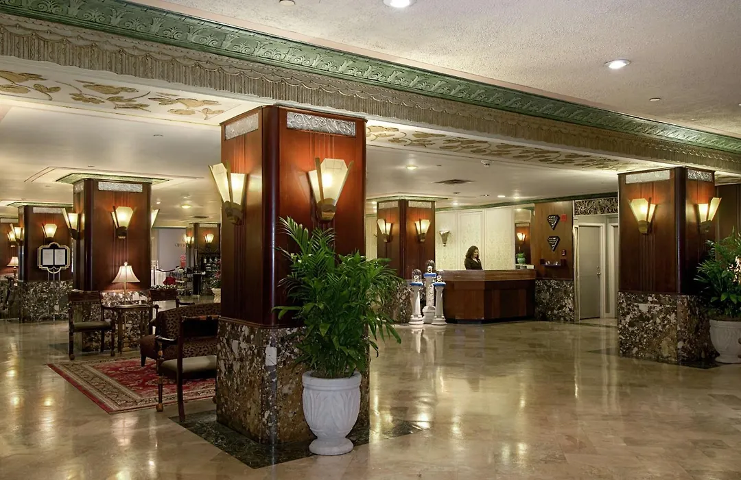 Hilton Cincinnati Netherland Plaza-1