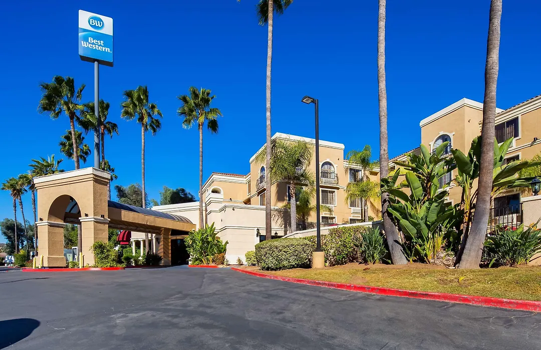 Best Western Escondido Hotel-1