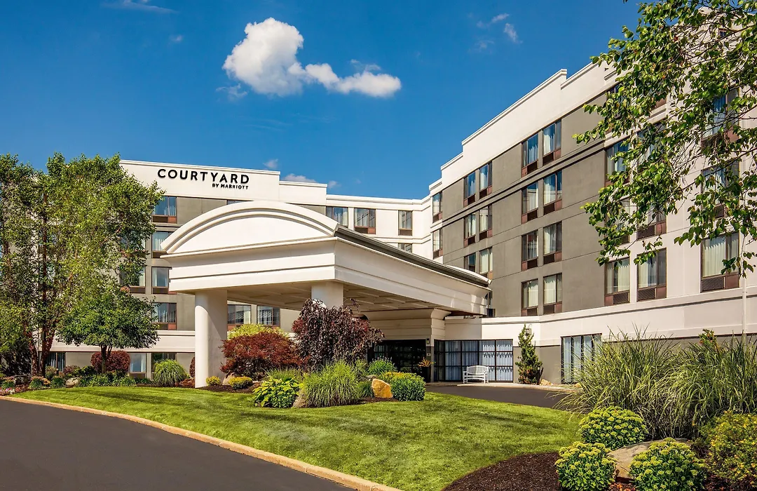 Courtyard Boston Marlborough-1