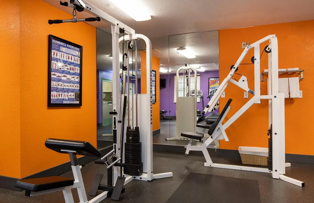 Atherton Park Inn And Suites-1