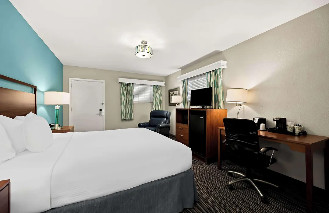 Best Western Route 66 Rail Haven-1