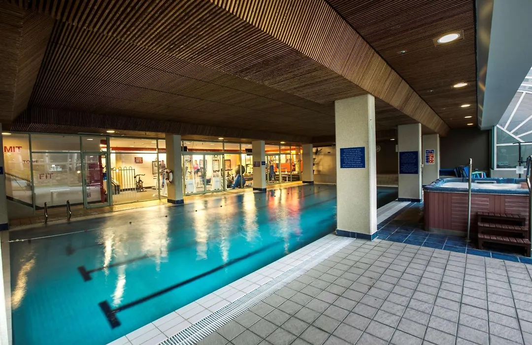 Rydges Canberra-1