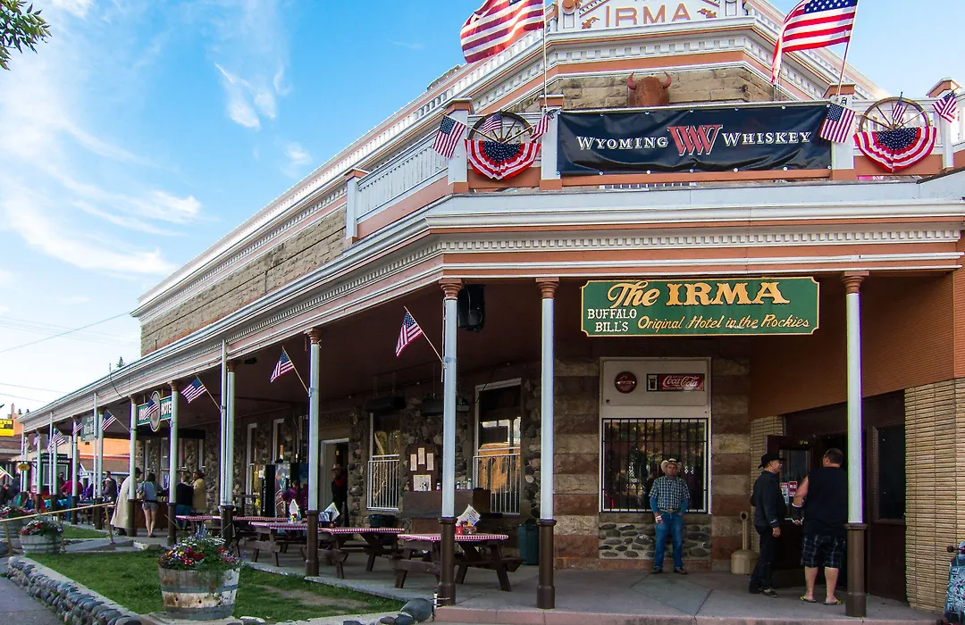 Irma Hotel-1