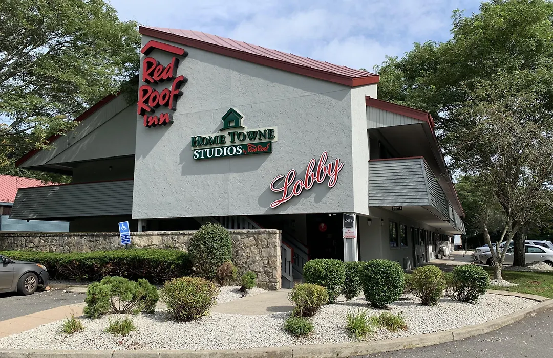Red Roof Inn Mystic - New London-1