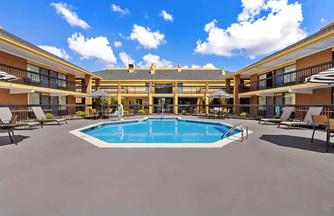 Best Western - Fayetteville-1