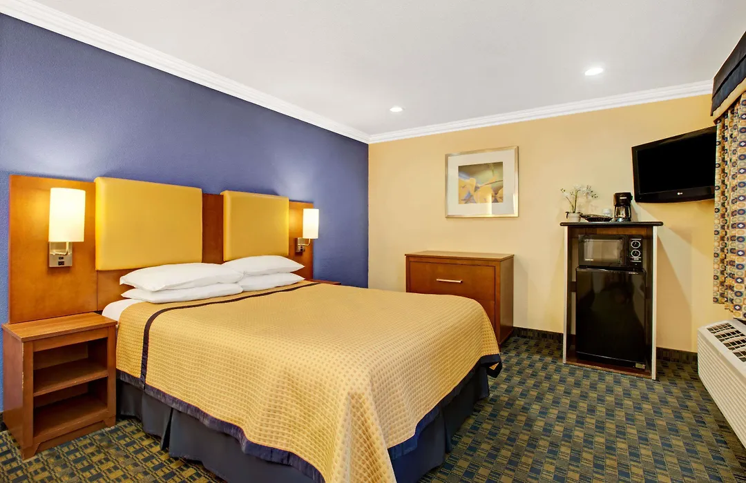 Days Inn San Francisco - Lombard-1
