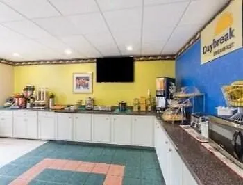 Jesup Inn & Suites-1