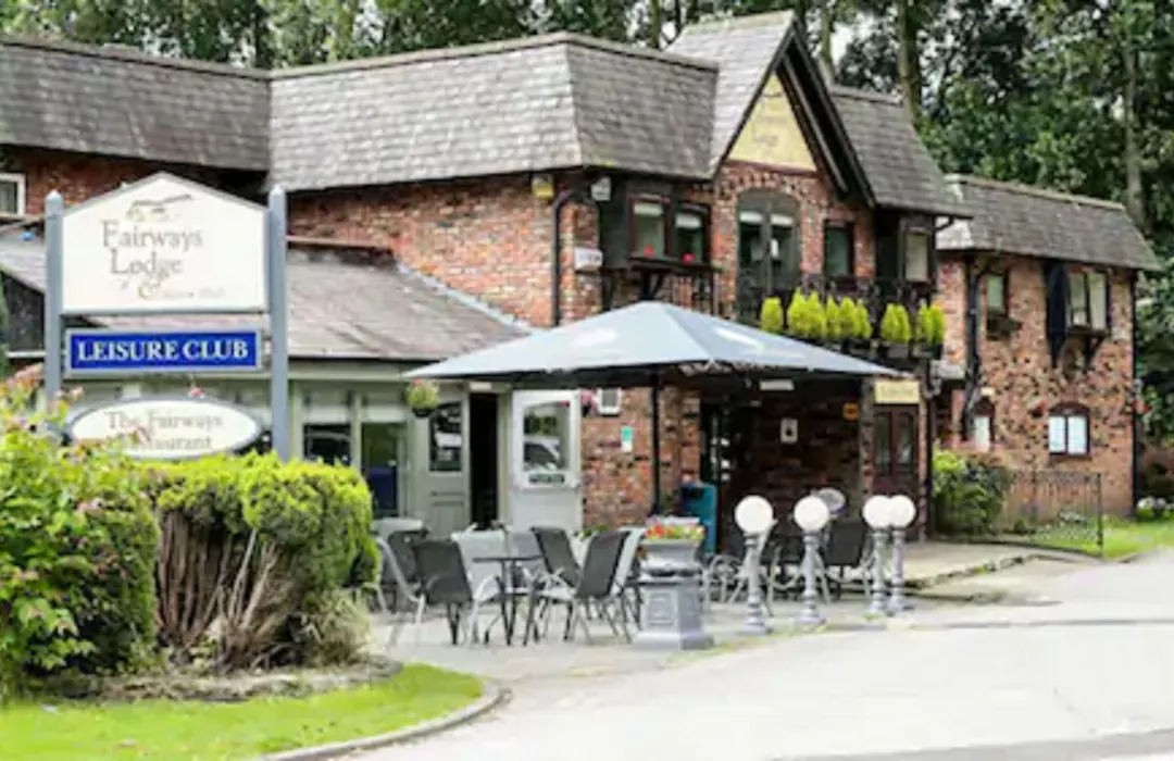 Fairways Lodge & Leisure Club-1