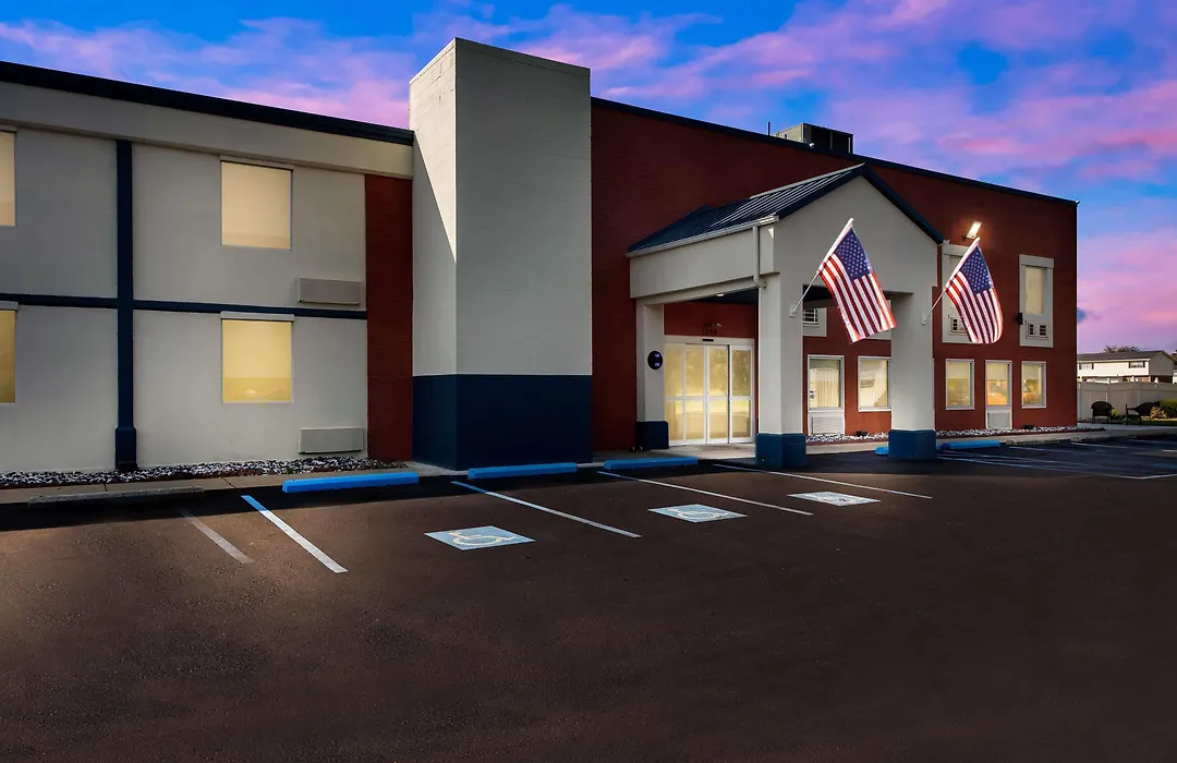 Best Western Adena Inn-1