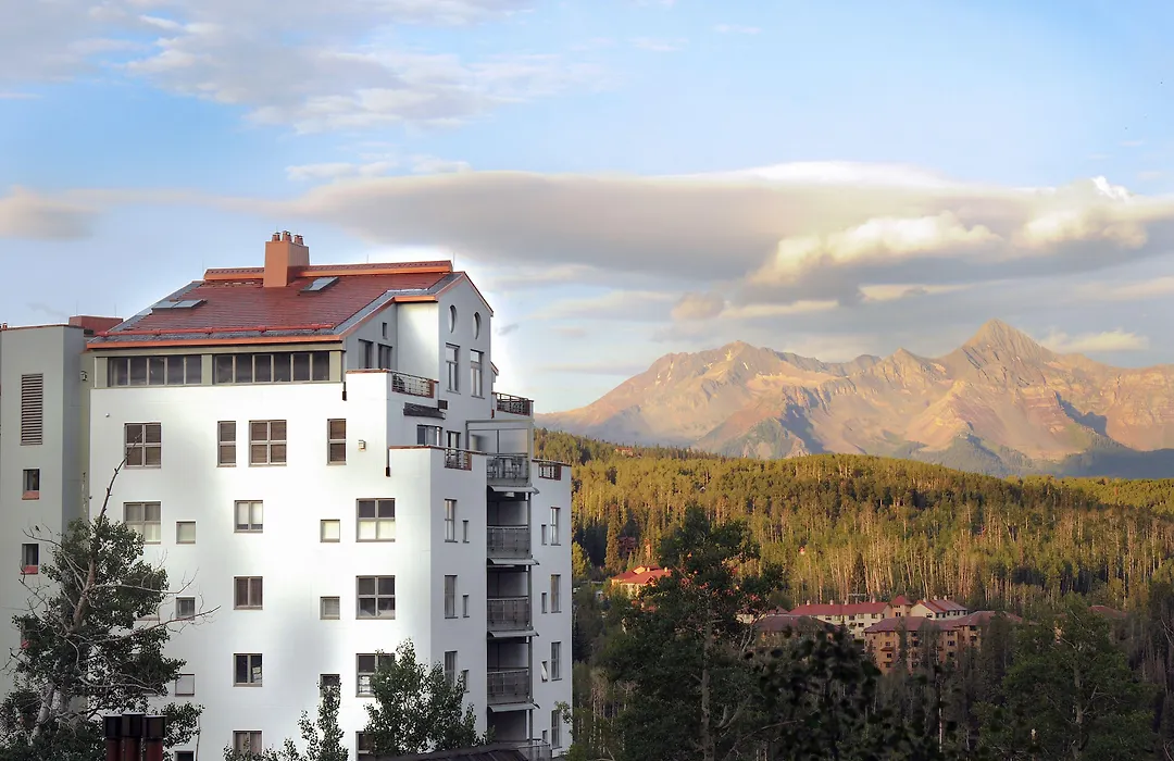 The Peaks Resort And Spa-1