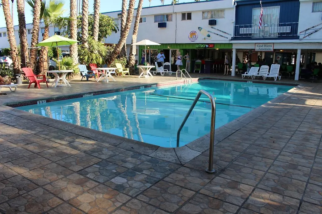 La Adventurer Hotel-1