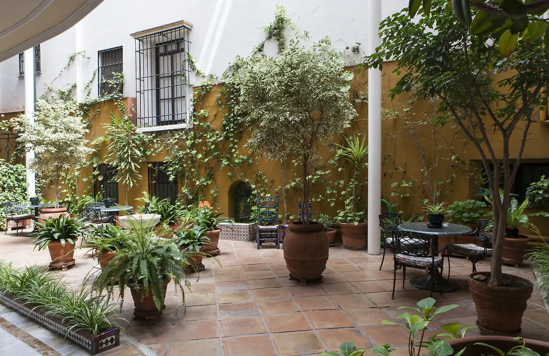 Hotel Cervantes-1