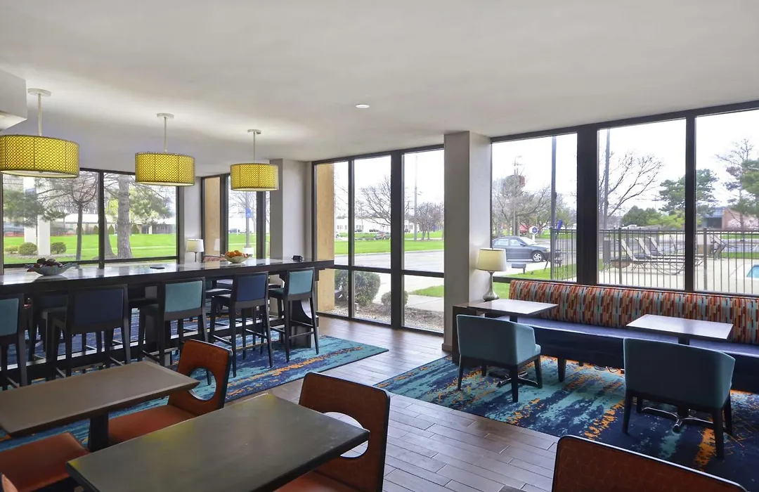 Hampton Inn Detroit Madison Heights South Troy-1
