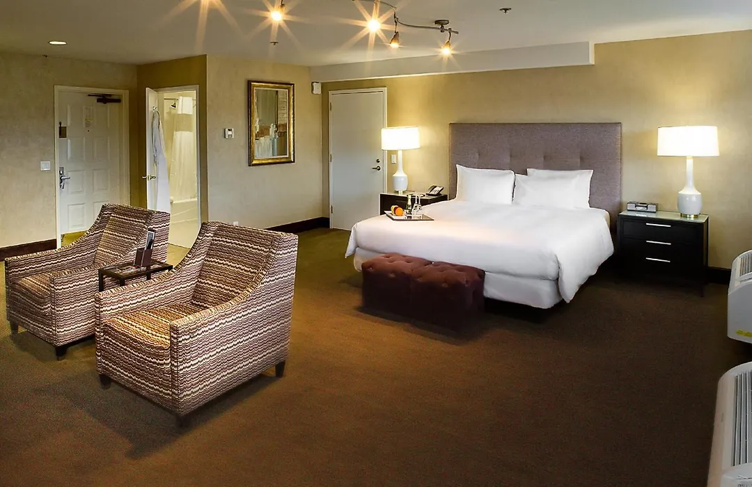 Cupertino Hotel-1