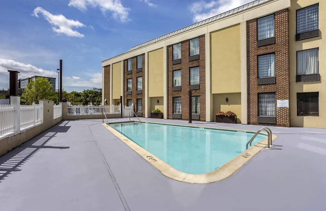 Best Western Harrisburg North Hershey-1