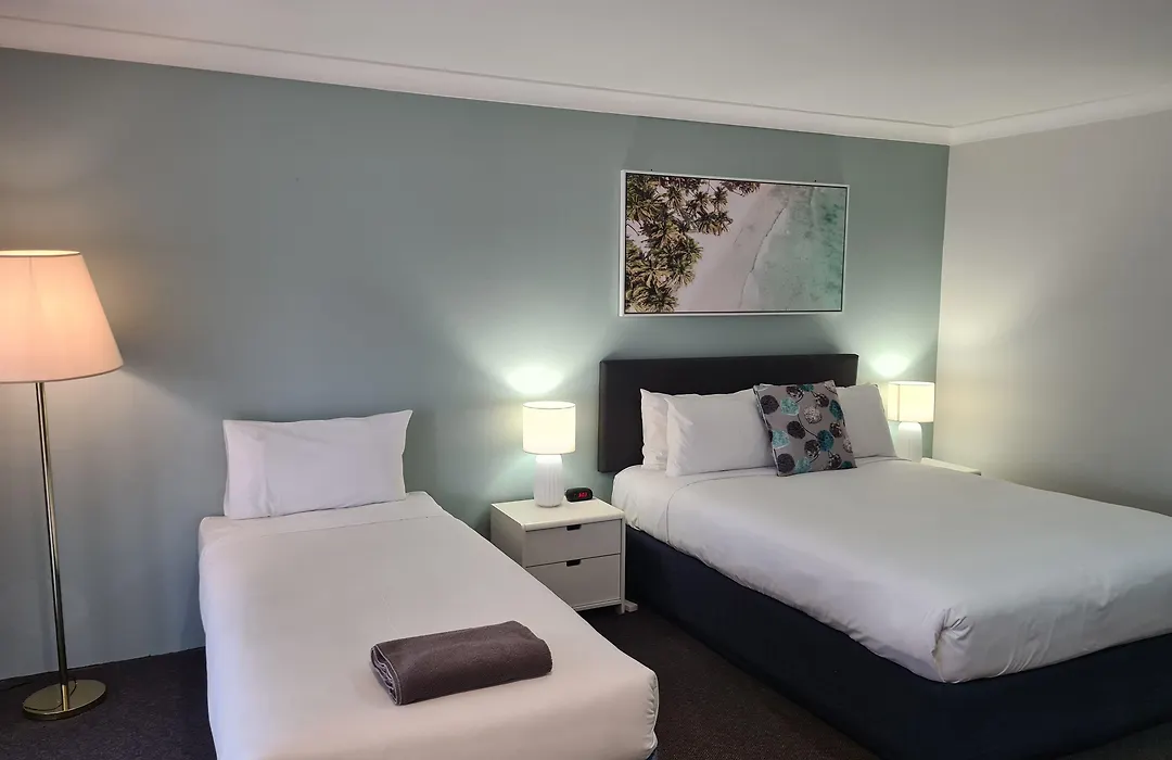 Tea Gardens Motel-1