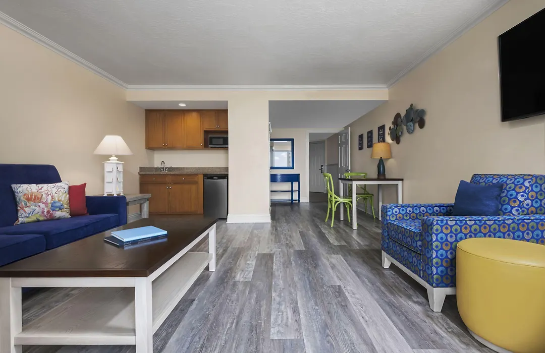 Pismo Lighthouse Suites-1
