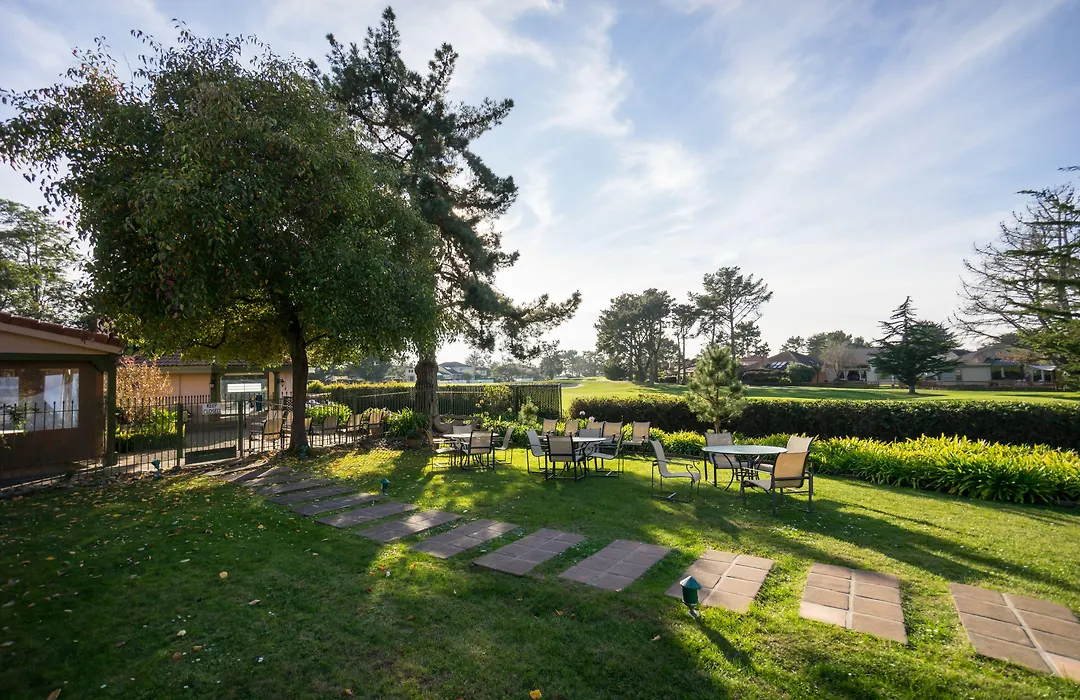 Half Moon Bay Lodge-1