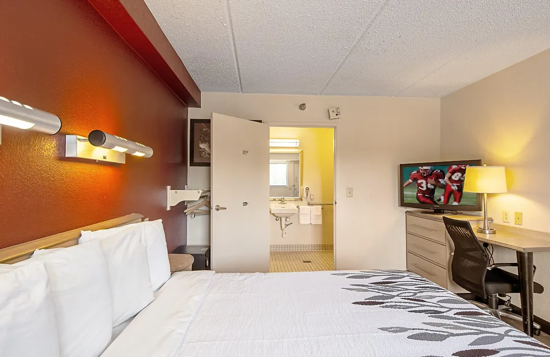Red Roof Inn Albany Airport-1