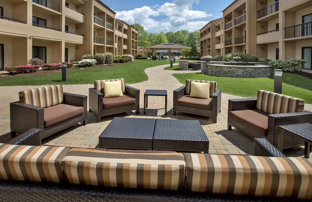 Courtyard By Marriott Boston Andover-1