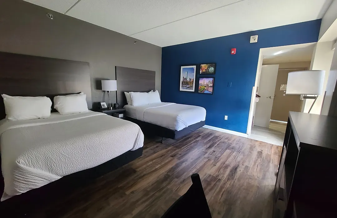 Comfort Inn Boston Milford-1