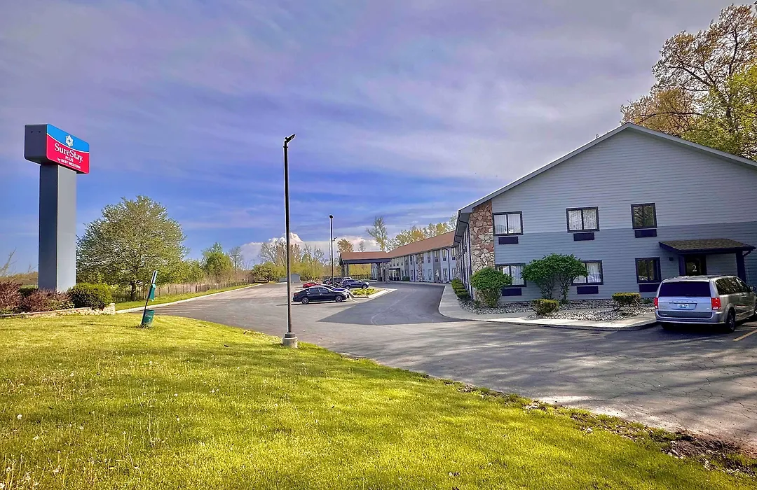 Best Western Fremont Angola I-80 90 Toll Road-1