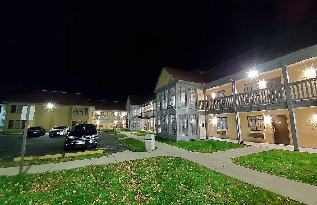 Travel Inn Motel-1