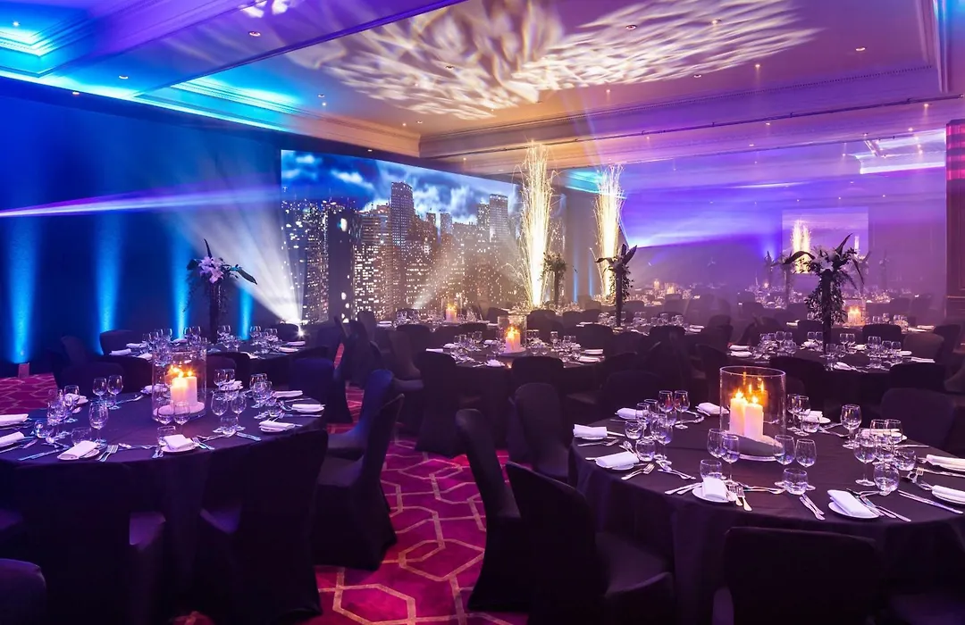 Radisson Blu Hotel, London Heathrow-1