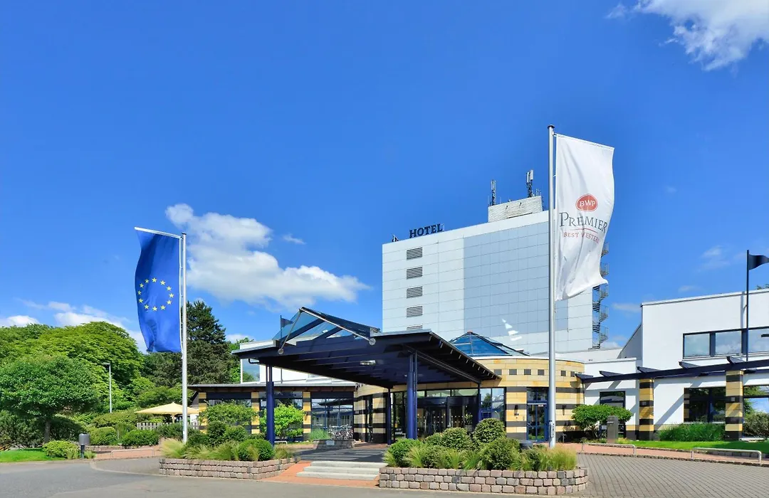 Best Western Premier Parkhotel Kronsberg-1