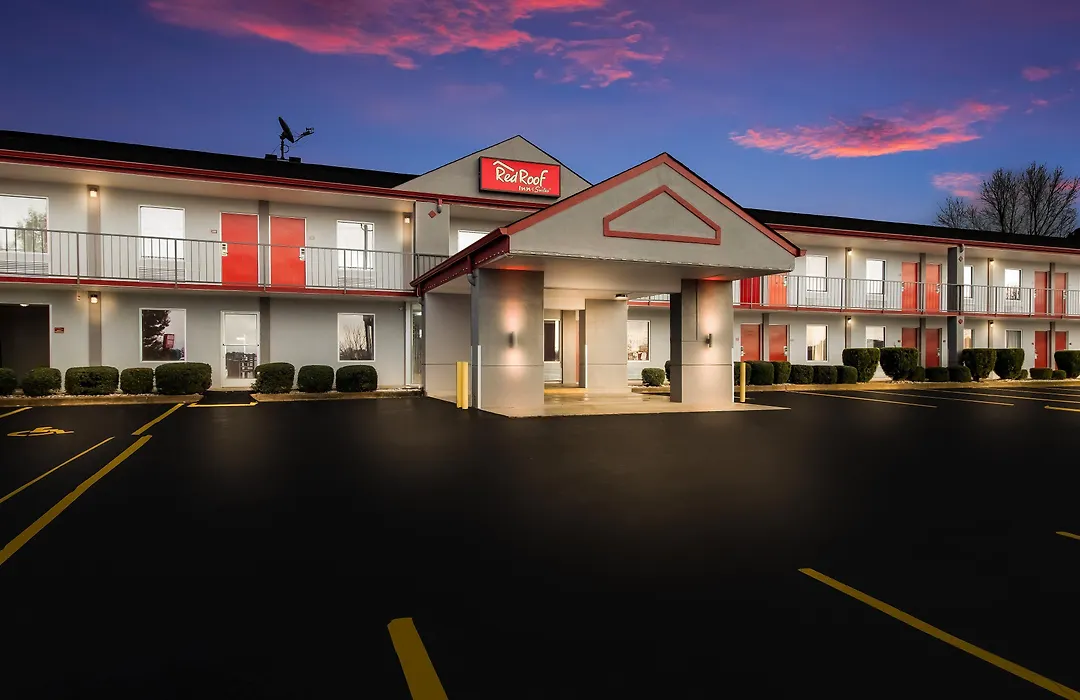 Red Roof Inn & Suites Jackson, Tn-1