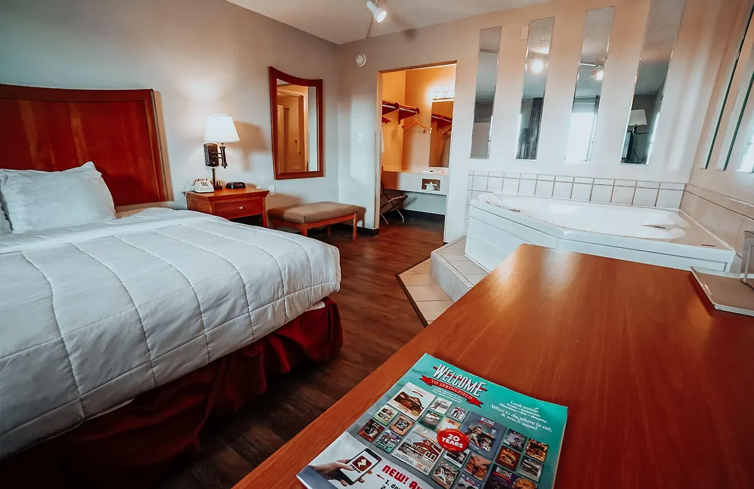 Lamplighter Inn And Suites - North-1