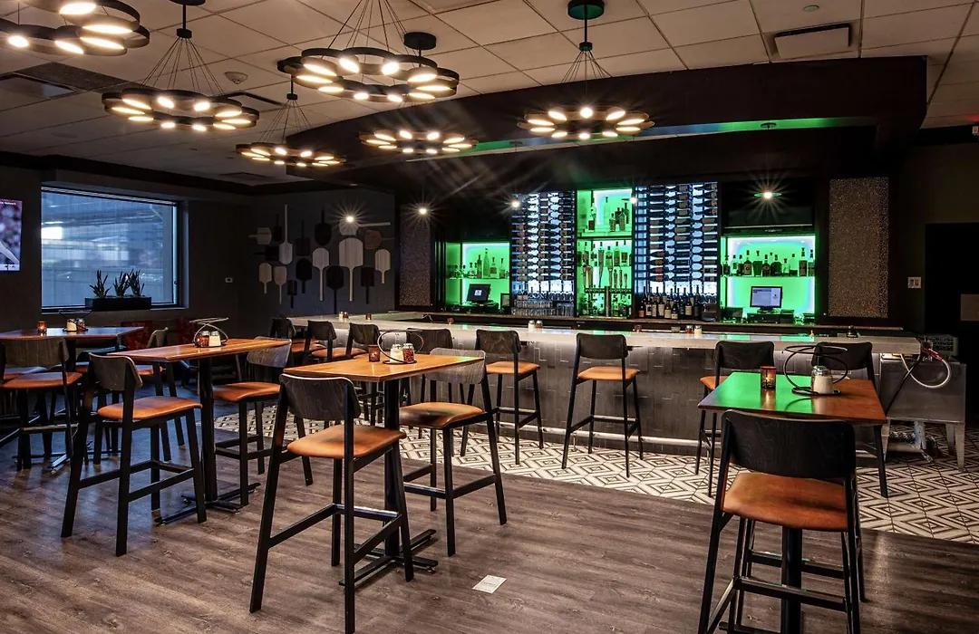 Embassy Suites By Hilton Chicago O'Hare Rosemont-1