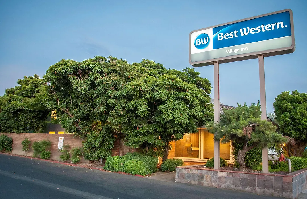 Best Western Village Inn-1
