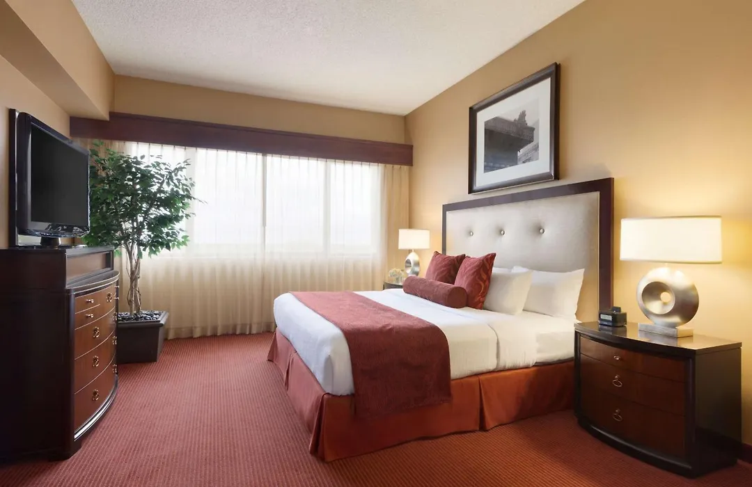 Embassy Suites By Hilton Kansas City International Airport-1