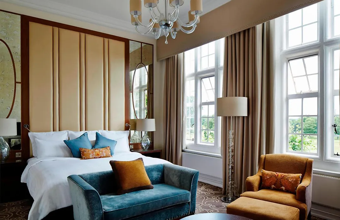 Hanbury Manor Marriott Hotel & Country Club-1