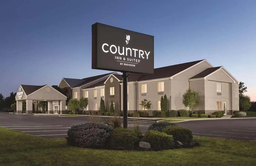 Country Inn & Suites By Radisson, Port Clinton, Oh-1