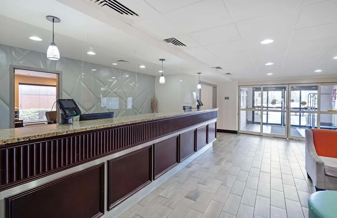 Best Western Plus Chicagoland - Countryside-1