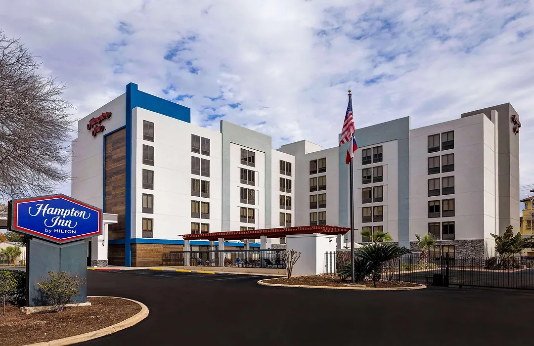 Hampton Inn San Antonio Downtown-1