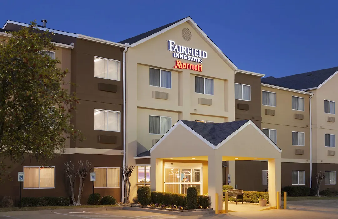 Fairfield Inn & Suites Longview-1