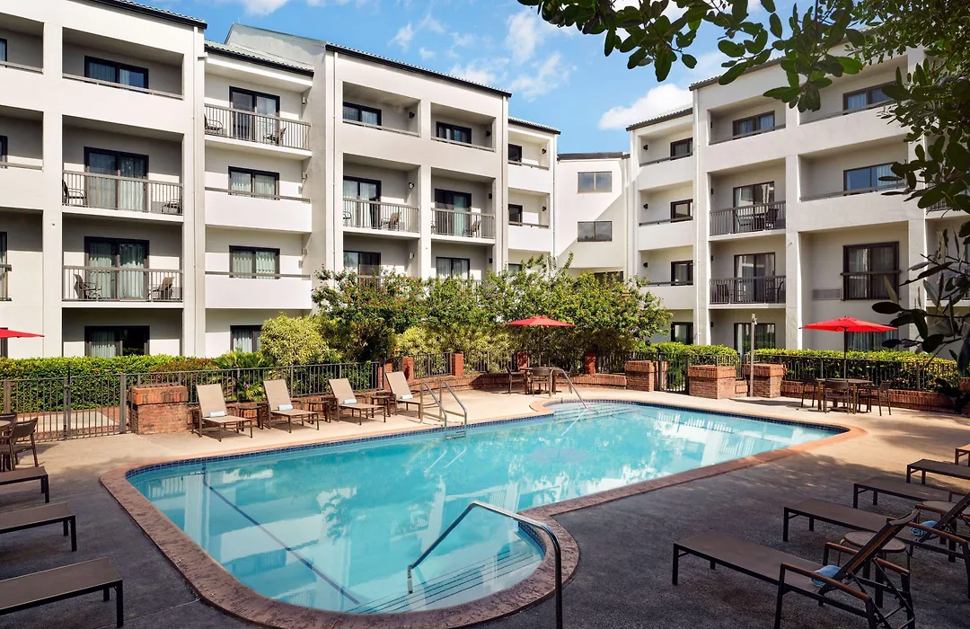 Courtyard Miami Airport West Doral-1