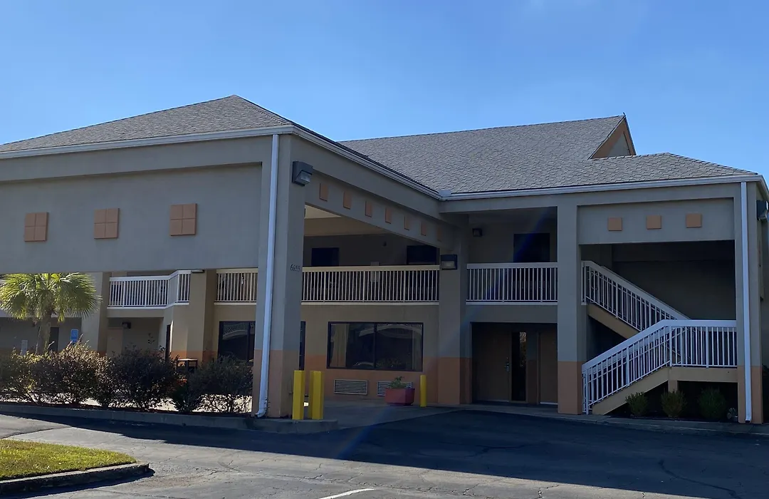 Magnolia Inn Townhouse Hattiesburg Ms I-59-1