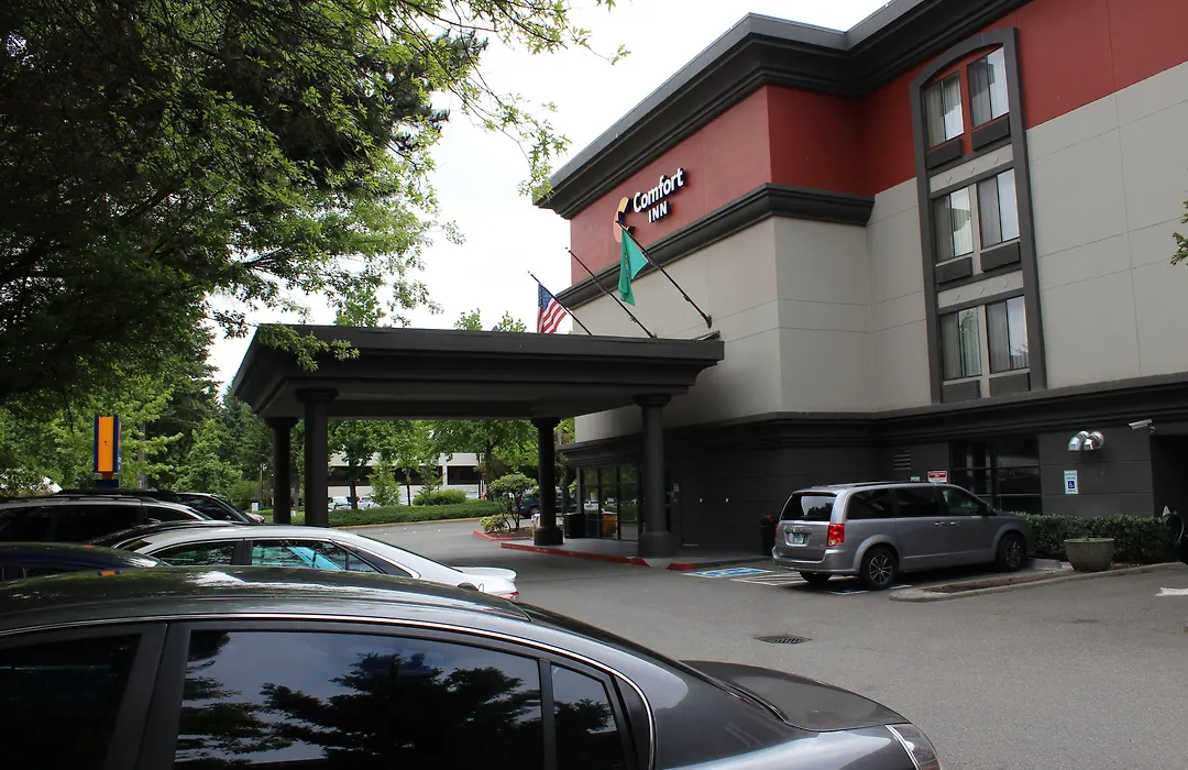 Comfort Inn & Suites Sea-Tac Airport-1