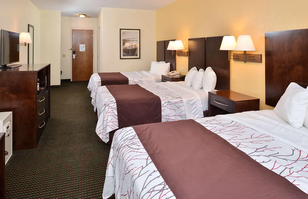 Best Western Port Clinton-1