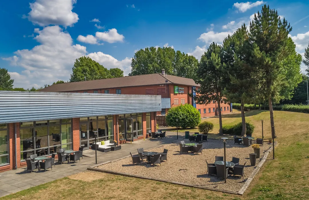 Holiday Inn Express Preston South By Ihg-1