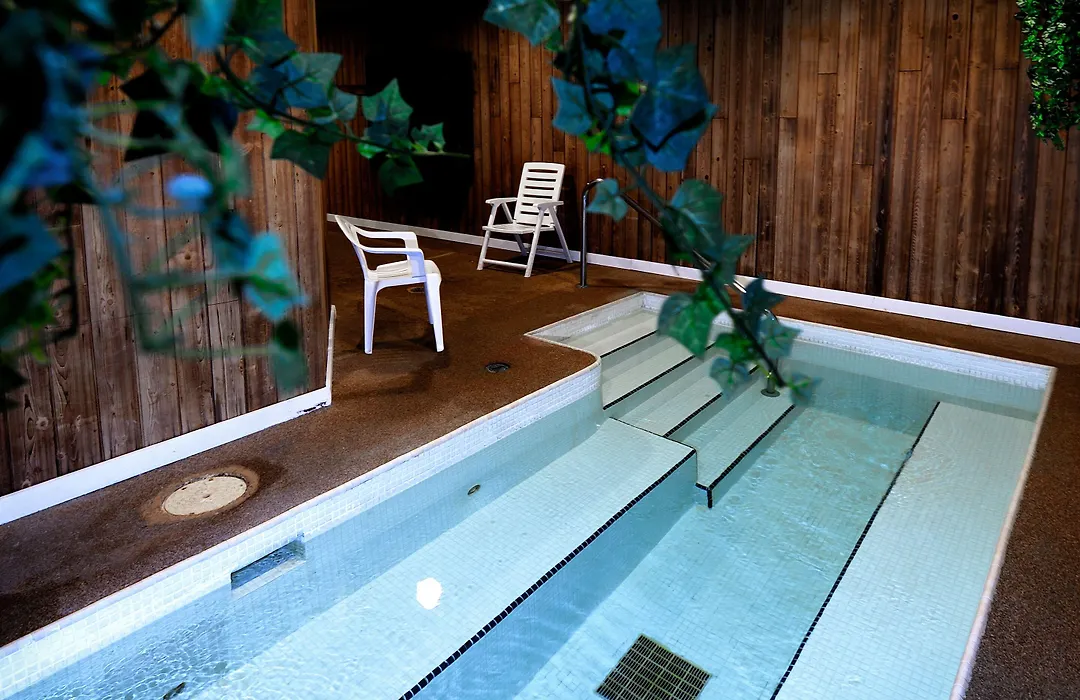 Cassandra Hotel-1
