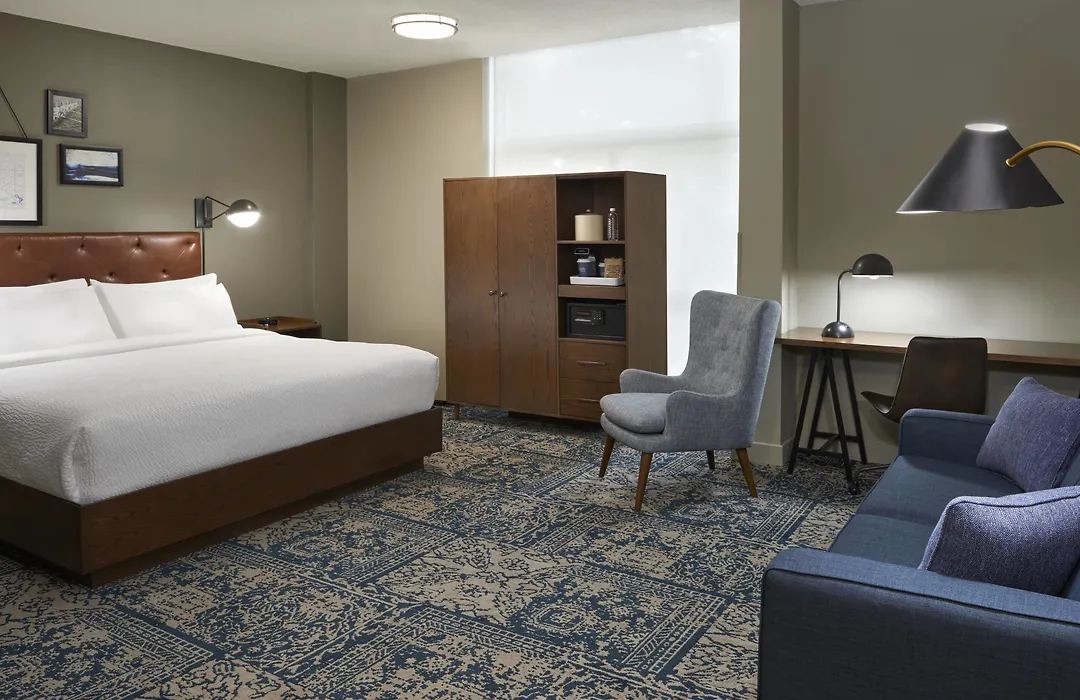 Four Points By Sheraton Toronto Airport-1