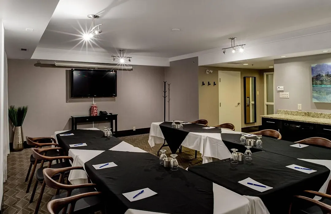 Delta Hotels By Marriott Kamloops-1