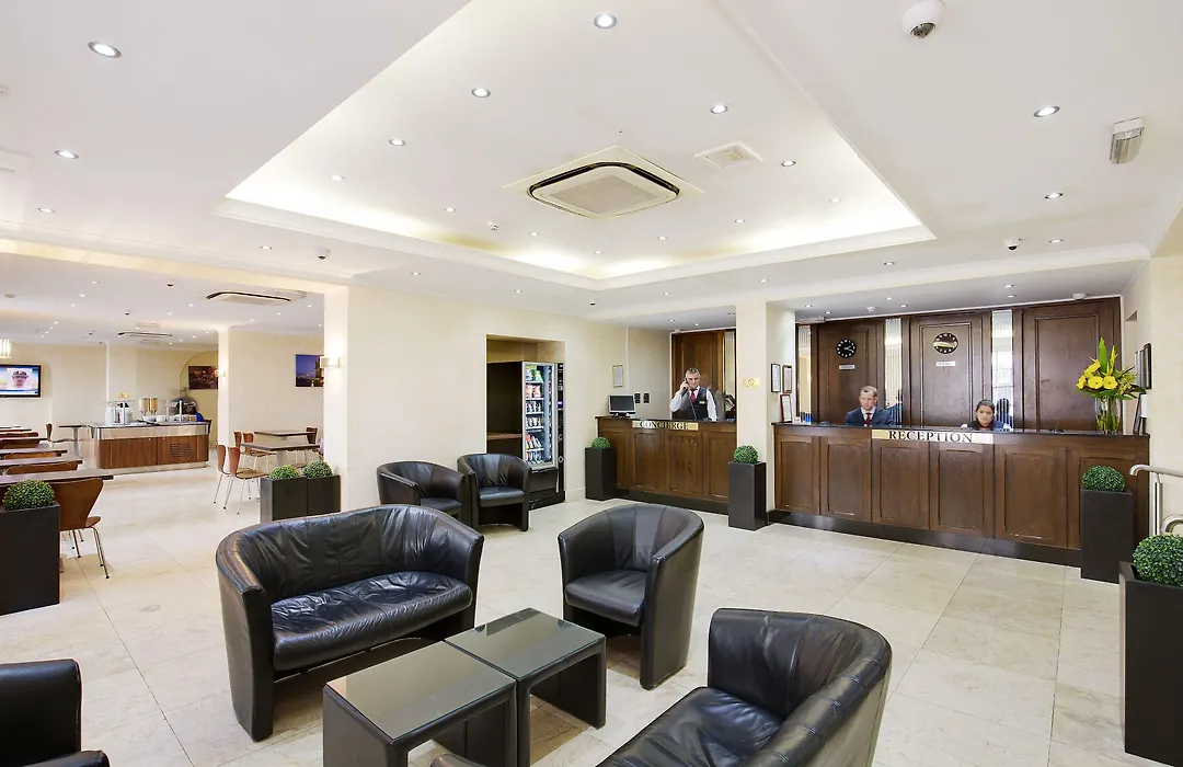 Bright Modern Flat Close To Queensway-1